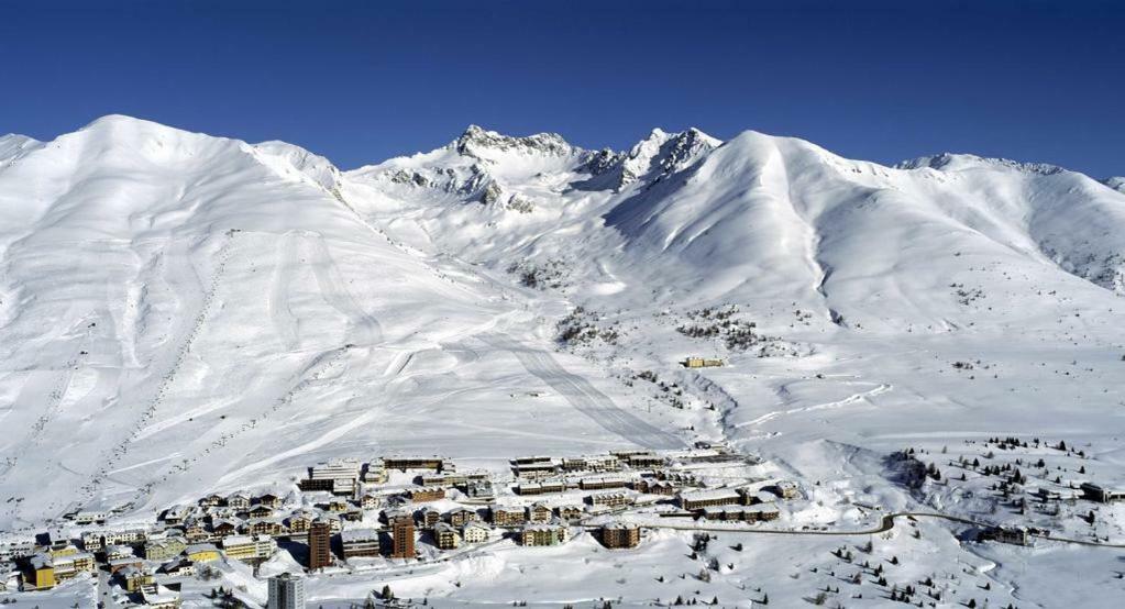 파쏘델토날레 Monolocale A Passo Tonale 아파트 외부 사진
